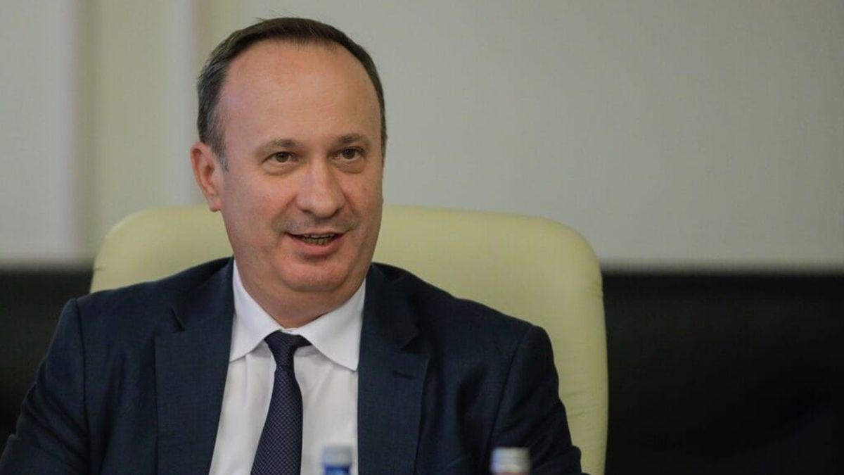 adrian caciu statul roman plateste anual peste 100 de milioane de euro pe chirii