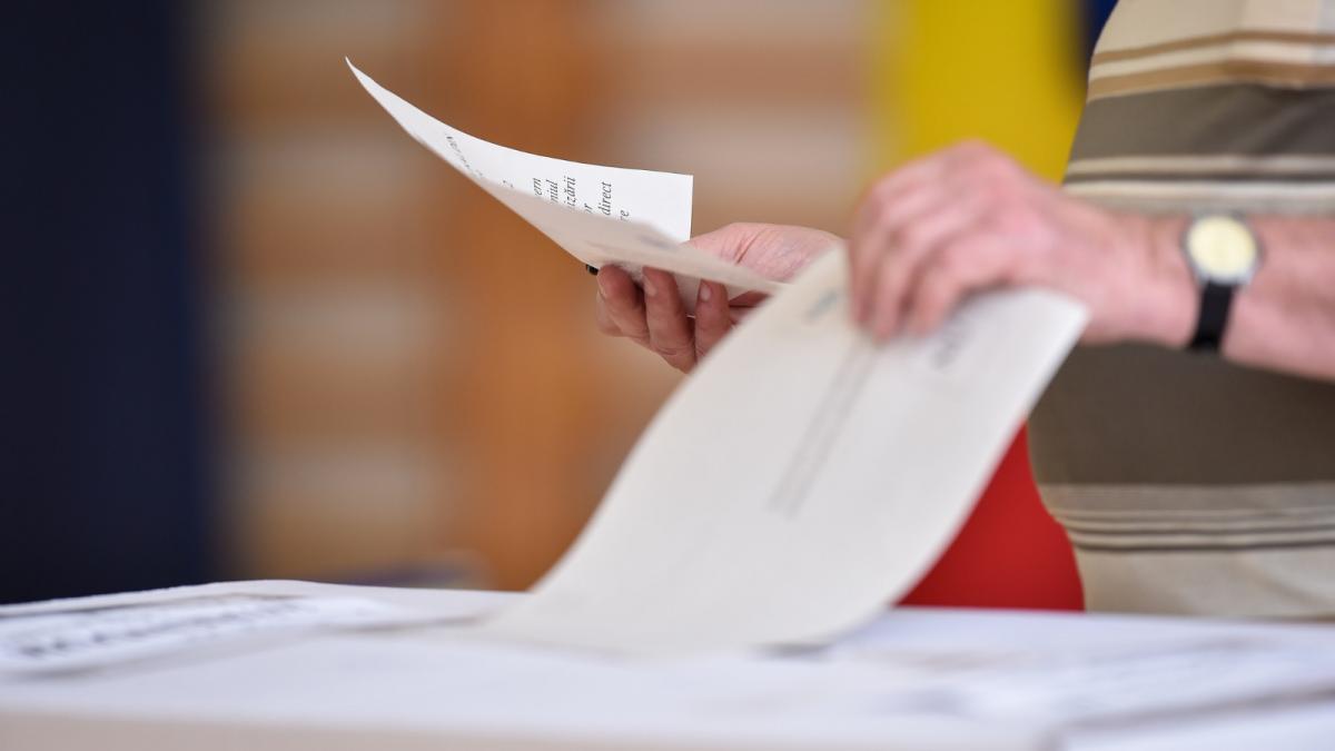 alegeri prezidentiale 2025 candidatii pot incepe sa stranga semnaturile de la sustinatori