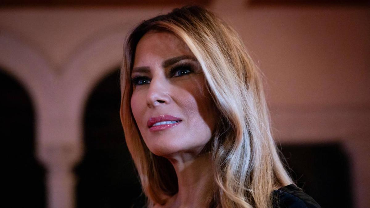 melania trump si a lansat propria criptomoneda inainte de investirea sotului sau la casa alba