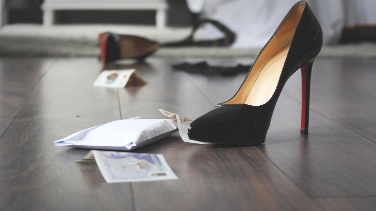 a fost legalizata prostitutia in romania o controversa uriasa a pornit de la un cod caen ministerul justitiei aduce lamuriri