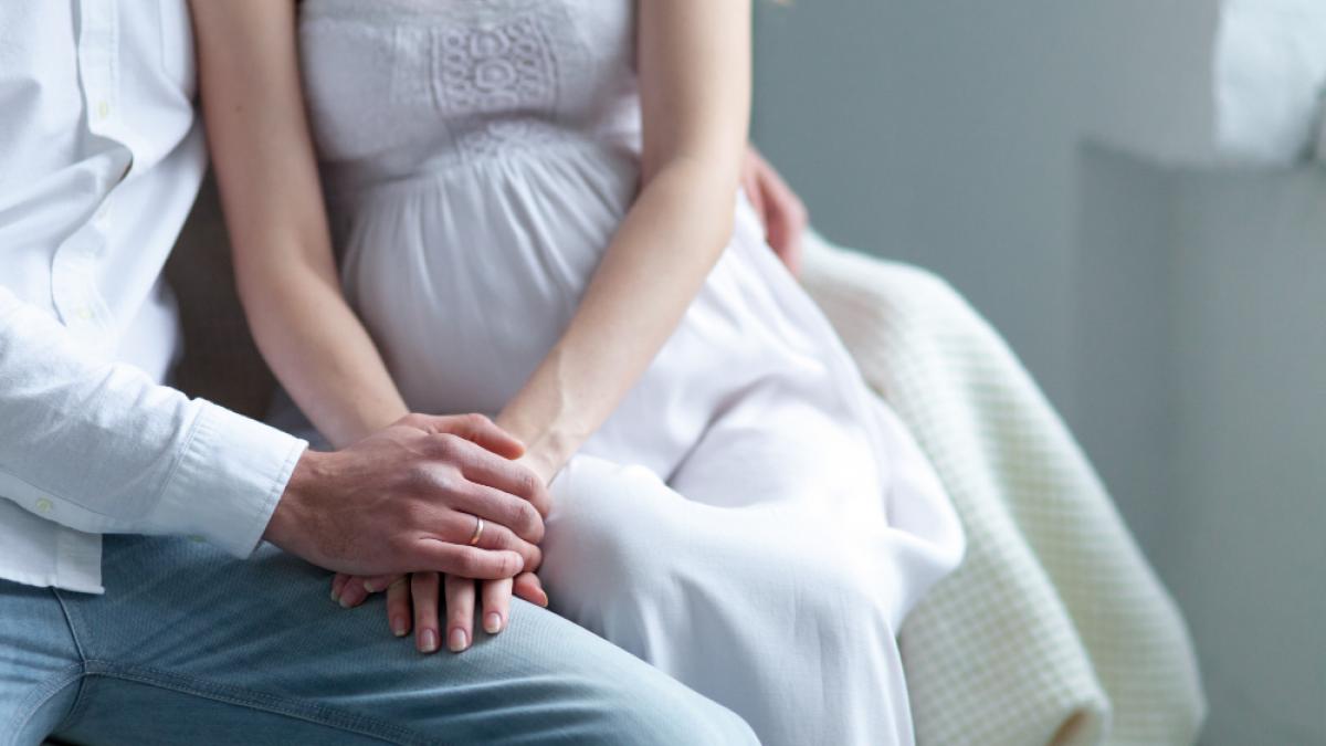 top 5 teste medicale esentiale inainte de a incerca sa concepi un copil