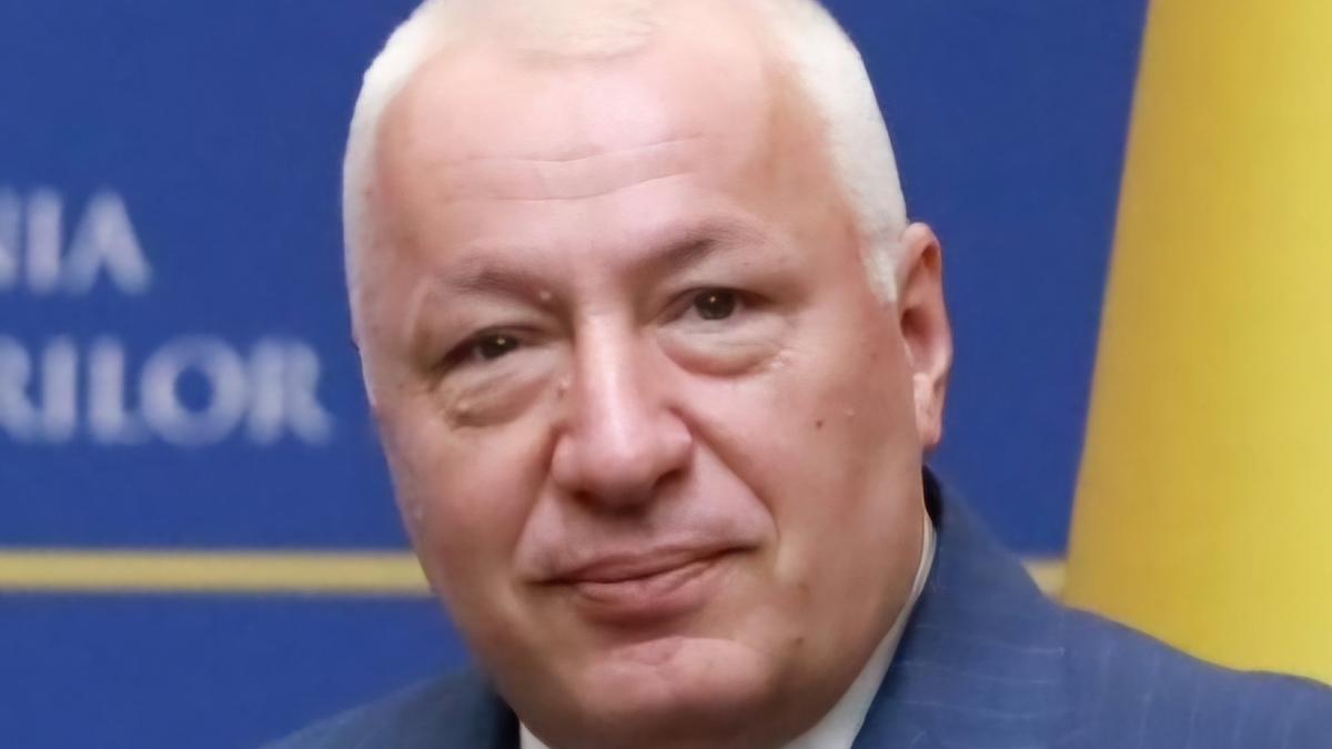 iulian fota despre proteste partida antioccidentala a confiscat unirea si comite un sacrilegiu din punct de vedere patriotic