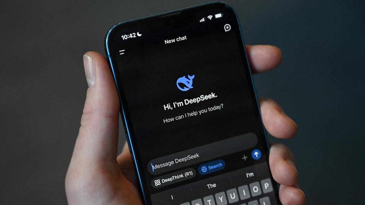 chatbot ul chinez deepseek ai a aruncat in aer actiunile companiilor din sua indicele nasdaq a scazut cu 4