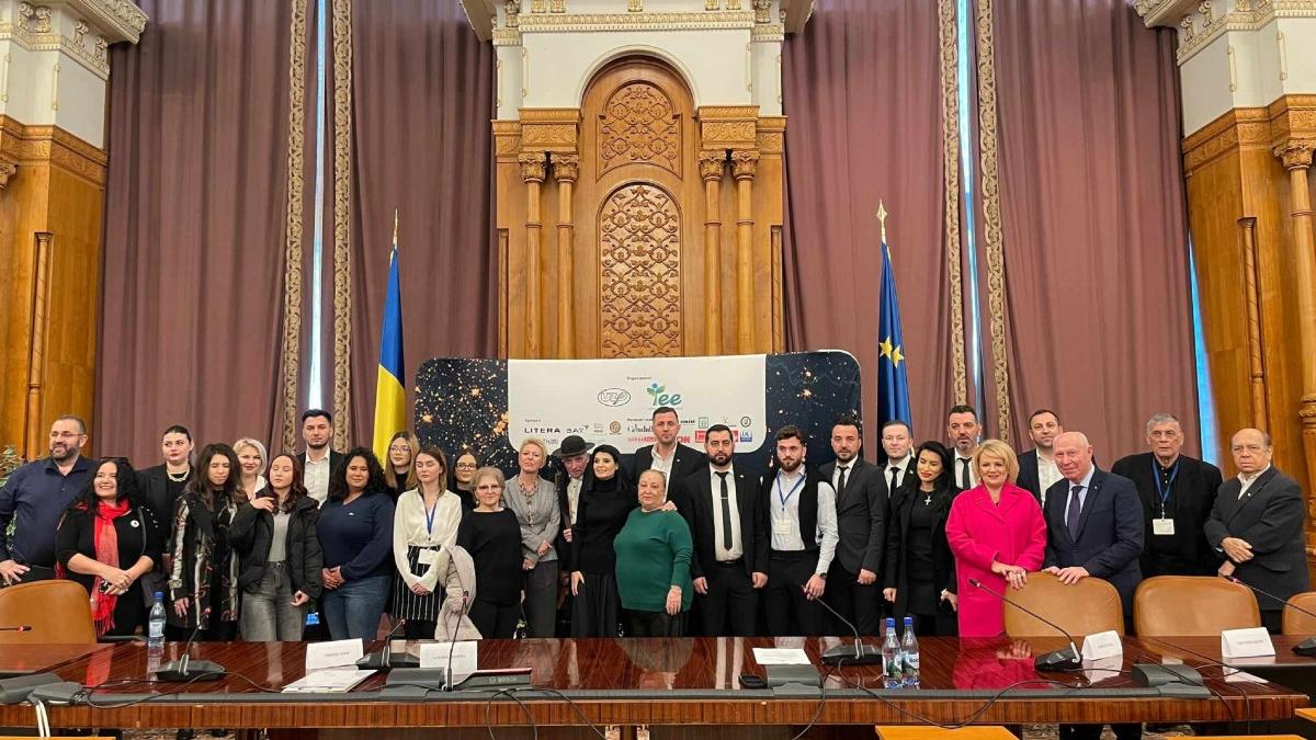 romania reala romania responsabila lideri politici si societatea civila unesc fortele pentru un viitor sustenabil