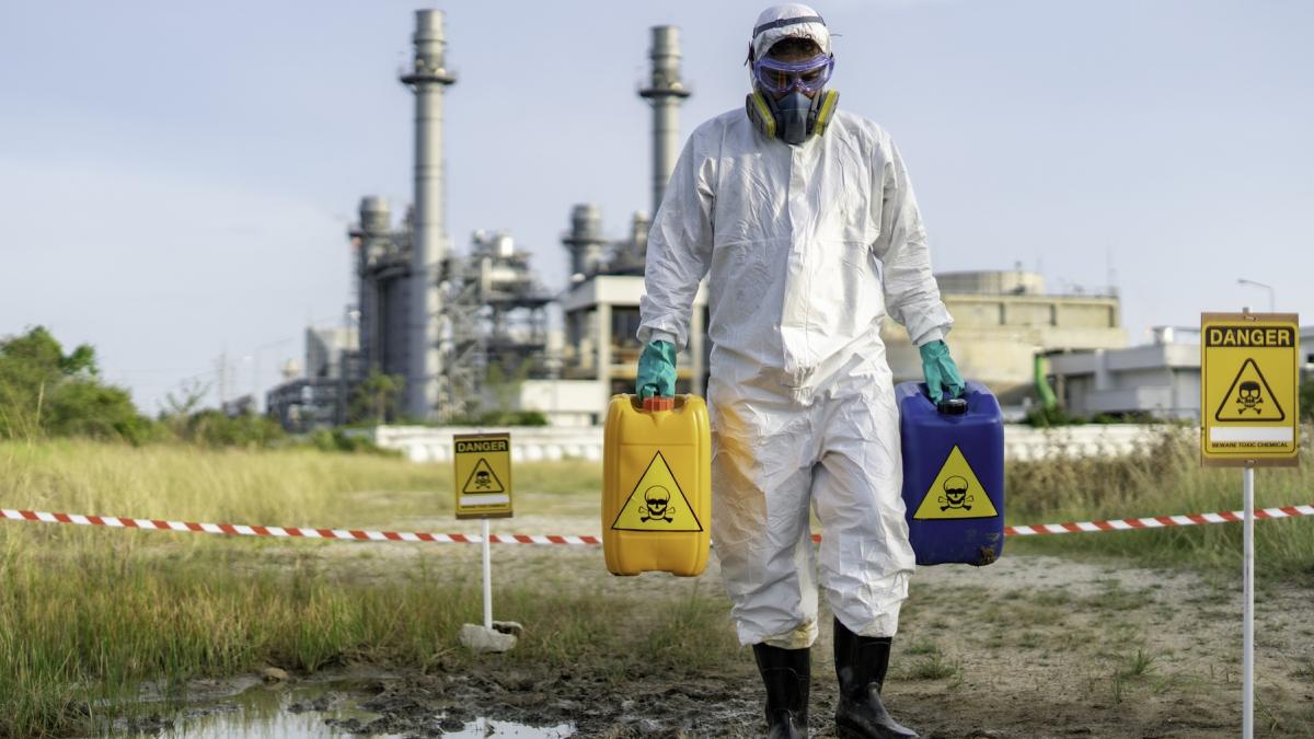 italia condamnata de cedo pentru ca nu face nimic cu deseurile toxice ale mafiei