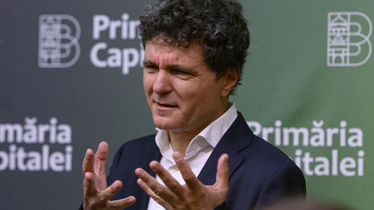 nicusor dan spune ca respingerea candidaturii dianei sosoaca a fost corecta juridic e corect moral nu mi se pare corect