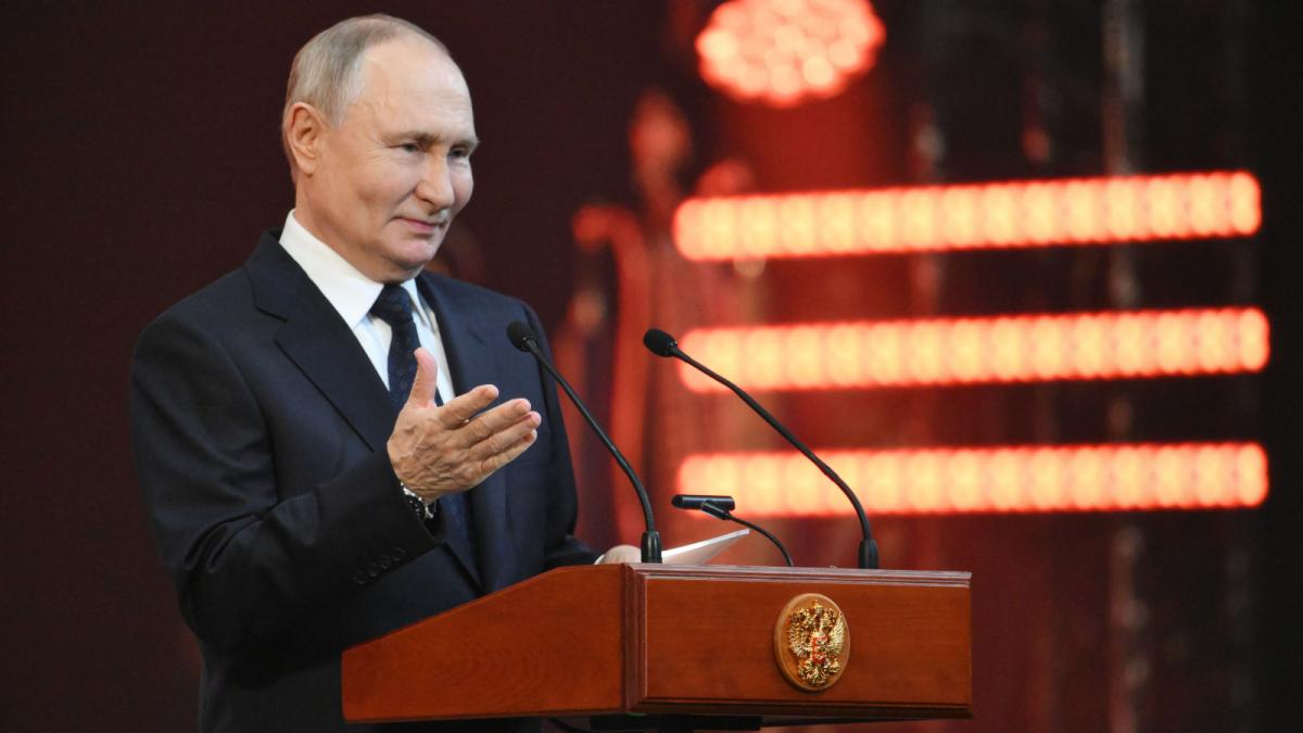 pentru ca rusia a fost exclusa de la eurovision putin va organiza din nou intervision si romania a participat in perioada comunista