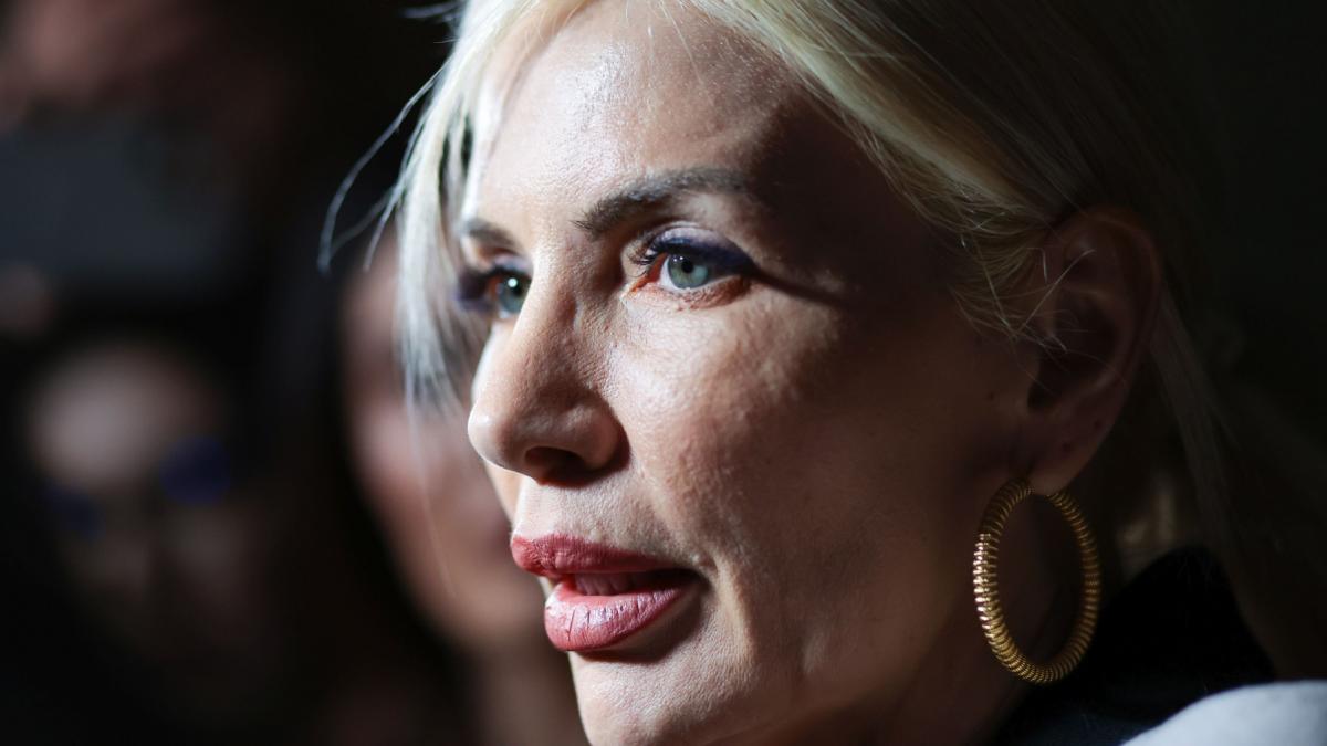 laura vicol si a platit operatii estetice si petreceri in cluburi de lux cu bani de la nordis sustin procurorii diicot cat au costat