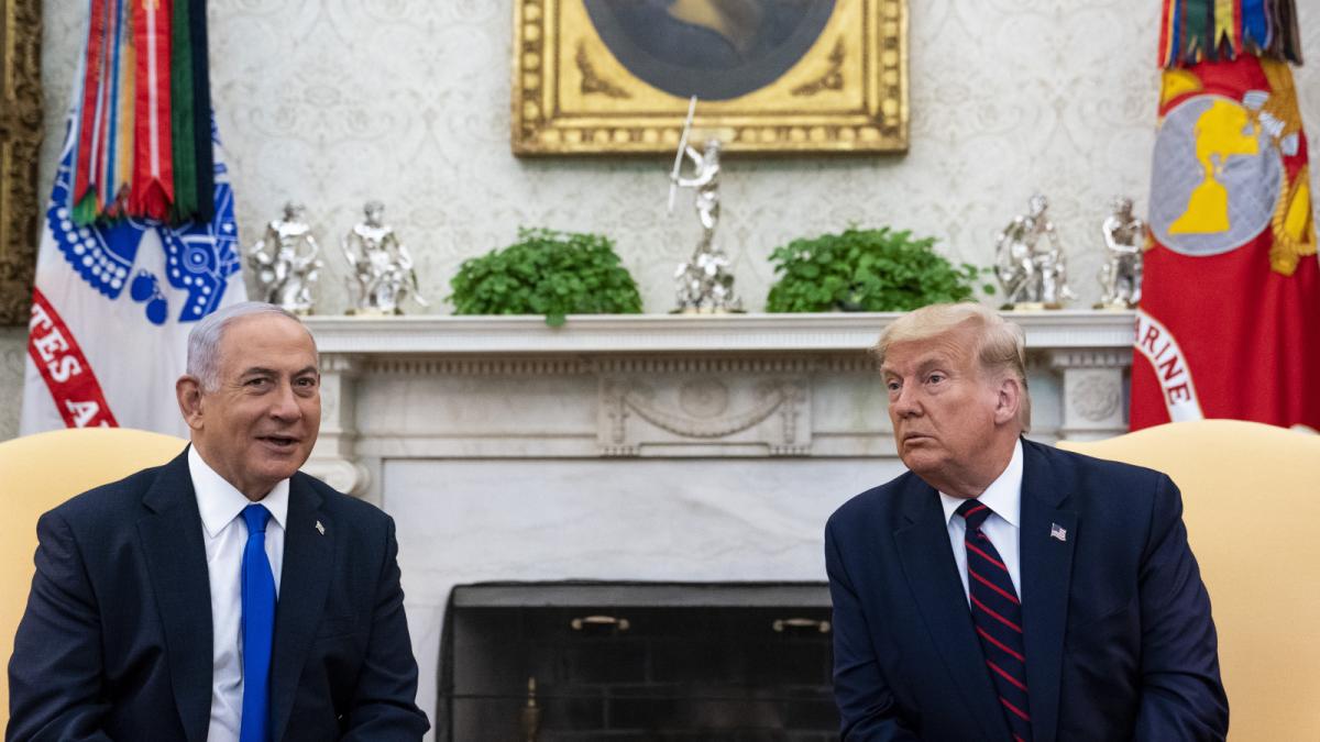 netanyahu lauda planul lui trump de a muta palestinienii din gaza este prima idee buna pe care am auzit o