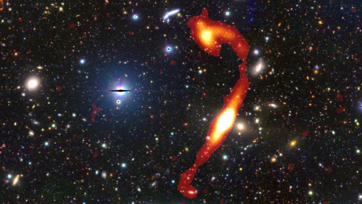 oamenii de stiinta au descoperit o galaxie gigantica de 32 de ori mai mare decat pamantul de ce au poreclit o necaz