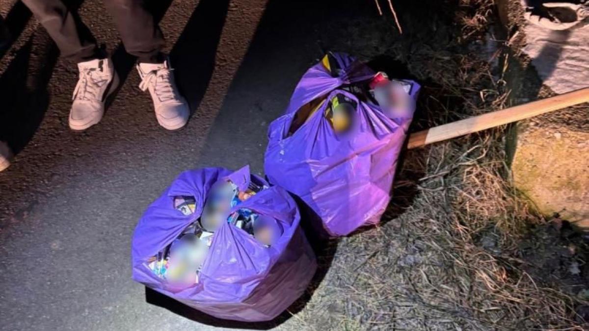 doi baieti din salaj au spart un magazin si au furat alcool si tigari iar apoi au sunat la 112 ca sa reclame jaful