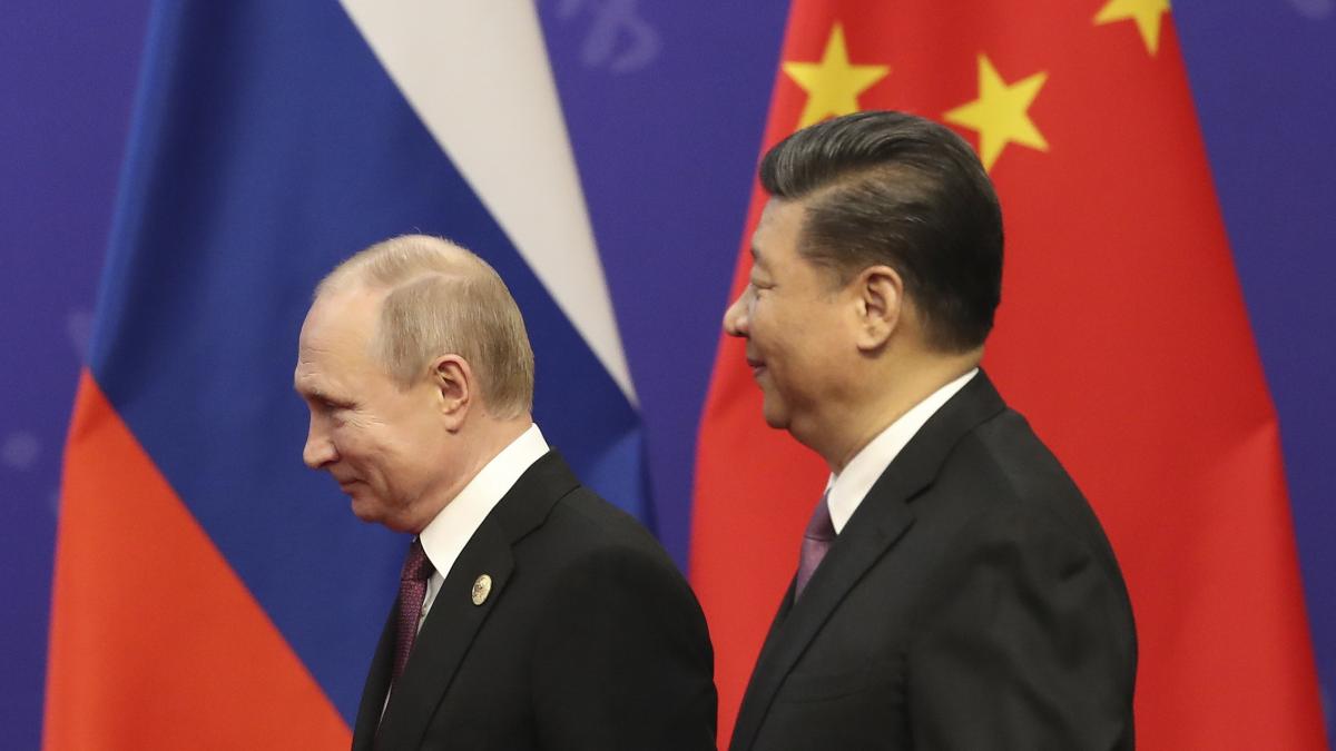 xi jinping a acceptat invitatia lui putin de a participa la parada de ziua victoriei de la moscova