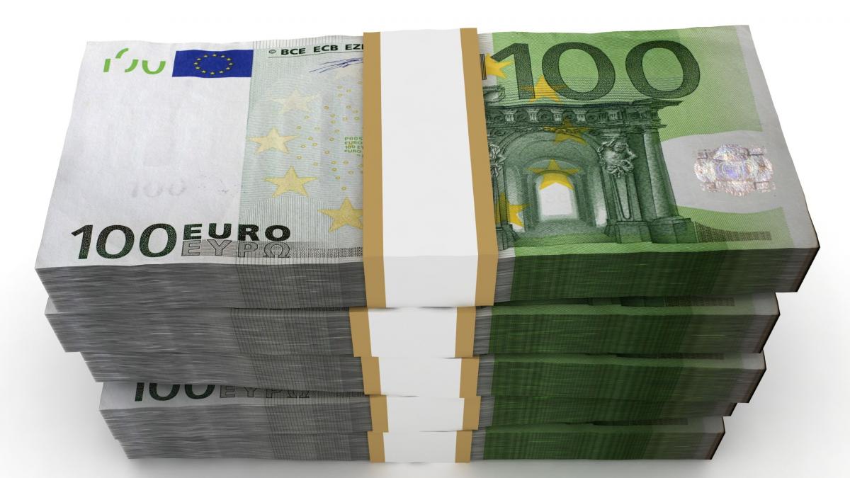 FACIAS dă în judecată Romsilva pentru refuzul abuziv de a oferi informații despre salariile conducerii