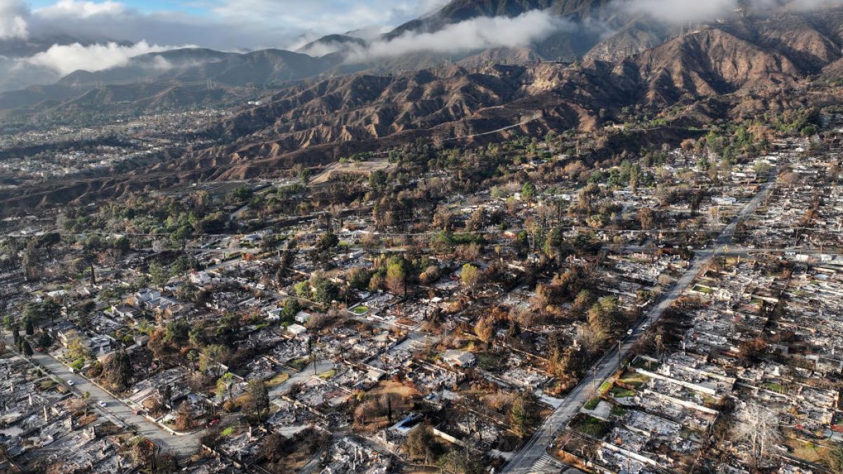 alerta in california dupa incendiile devastatoare va fi lovit de o furtuna puternica e risc urias de inundatii si alunecari de teren