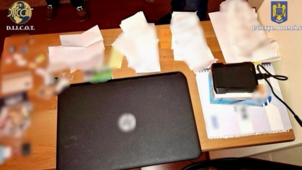 perchezitii domiciliare in doua judete din tara la cererea autoritatilor franceze suspectii acuzati de clonare de carduri