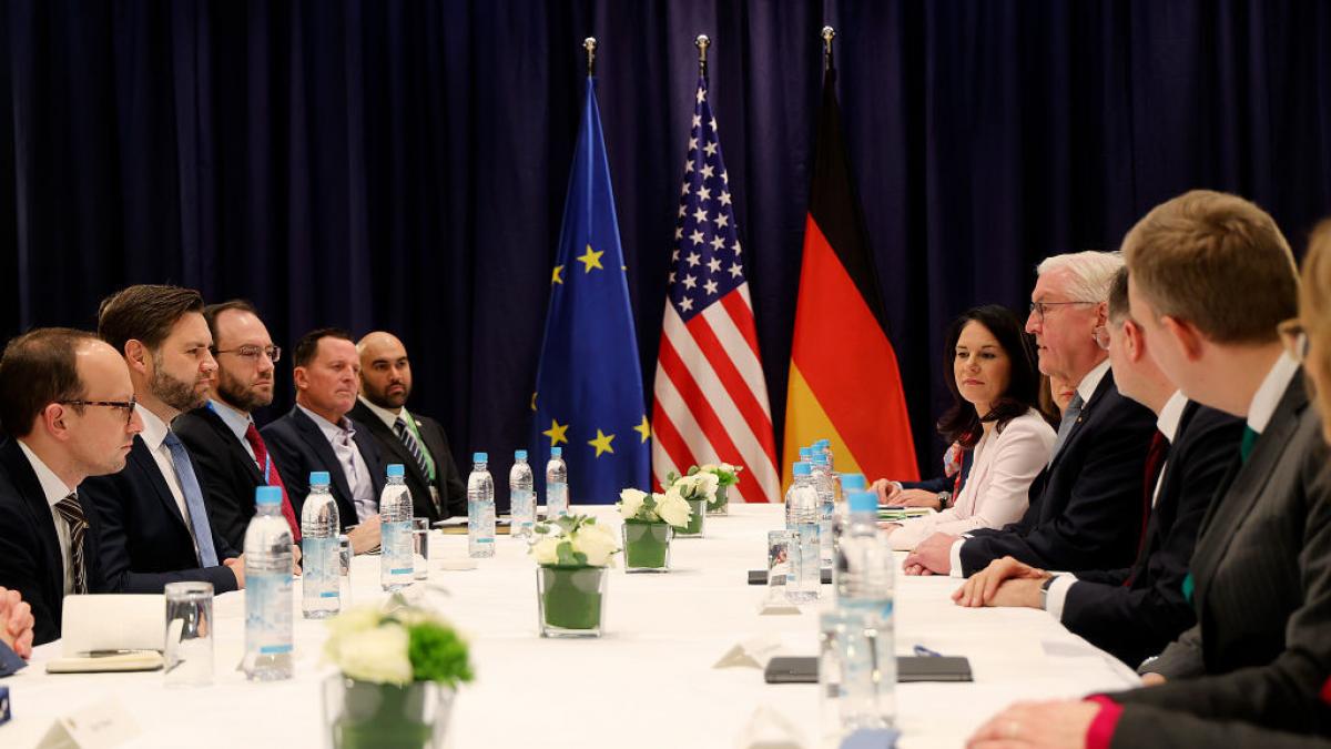 lideri reuniți la masă la Munchen