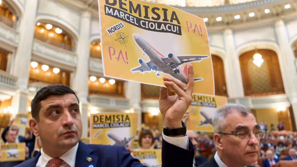 sos si aur anunta ca au strans semnaturile pentru motiunea de cenzura impotriva guvernului ciolacu cand o depun