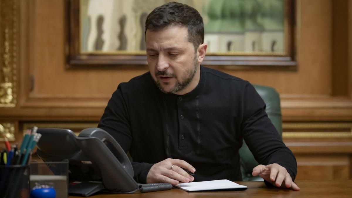 echipa lui trump se indreapta spre arabia saudita pentru a incepe negocierile de pace cu rusia si ucraina