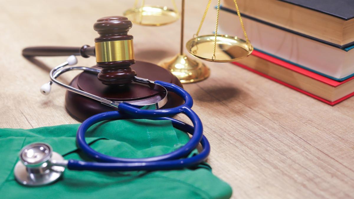 meseriile alese de tineri versus domeniile de activitate cu cele mai mari salarii din romania cat se castiga in it sau horeca