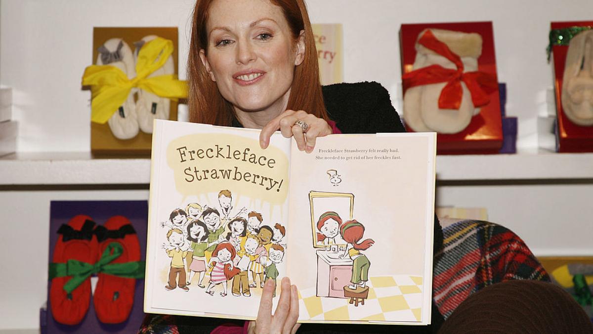 donald trump a interzis cartea unei actrite de oscar