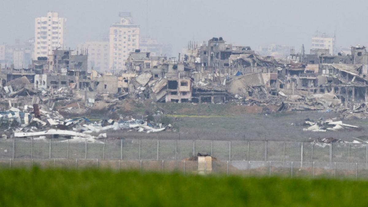 romania se opune mutarii palestinienilor din gaza ceruta de trump ilie bolojan sustinem solutia celor doua state