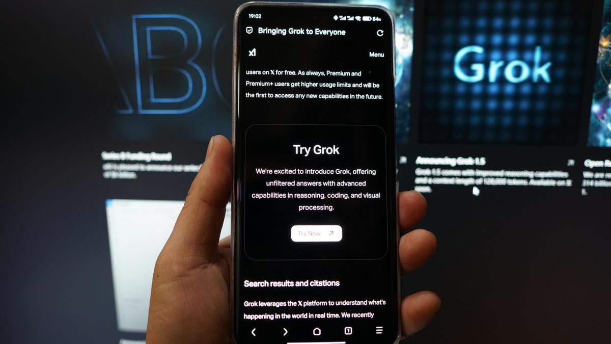 chatbot ul ai al lui elon musk nu e de acord cu el si spune ca romania e democratie si despre calin georgescu ca e sustinut de rusi