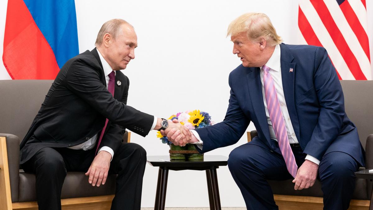 putin si trump s ar putea intalni pana la sfarsitul lunii februarie spune dmitri peskov