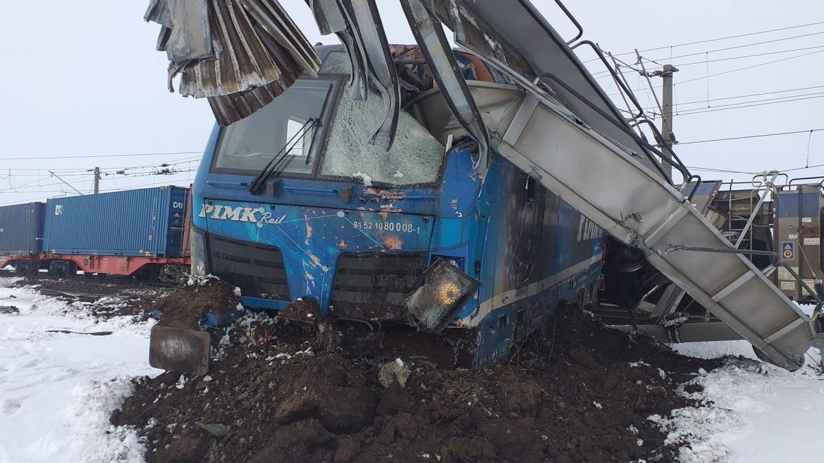 apelul la 112 care anunta accidentul feroviar din olt s a dat dupa abia 40 de minute intrebari fara raspuns dupa tragedie apelul la 112 care anunta accidentul feroviar din olt s a dat dupa abia 40 de minute intrebari fara raspuns dupa tragedie