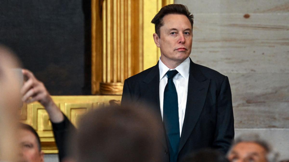 sindicatele au facut plangere dupa email ul lui musk in care angajatilor li se cere sa si justifice munca trump o idee ingenioasa