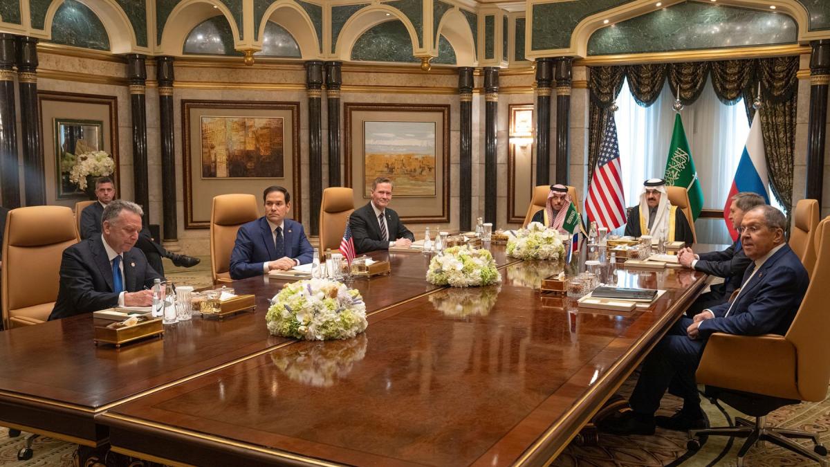 surse afp rusii si americanii au o noua intalnire marti la riad