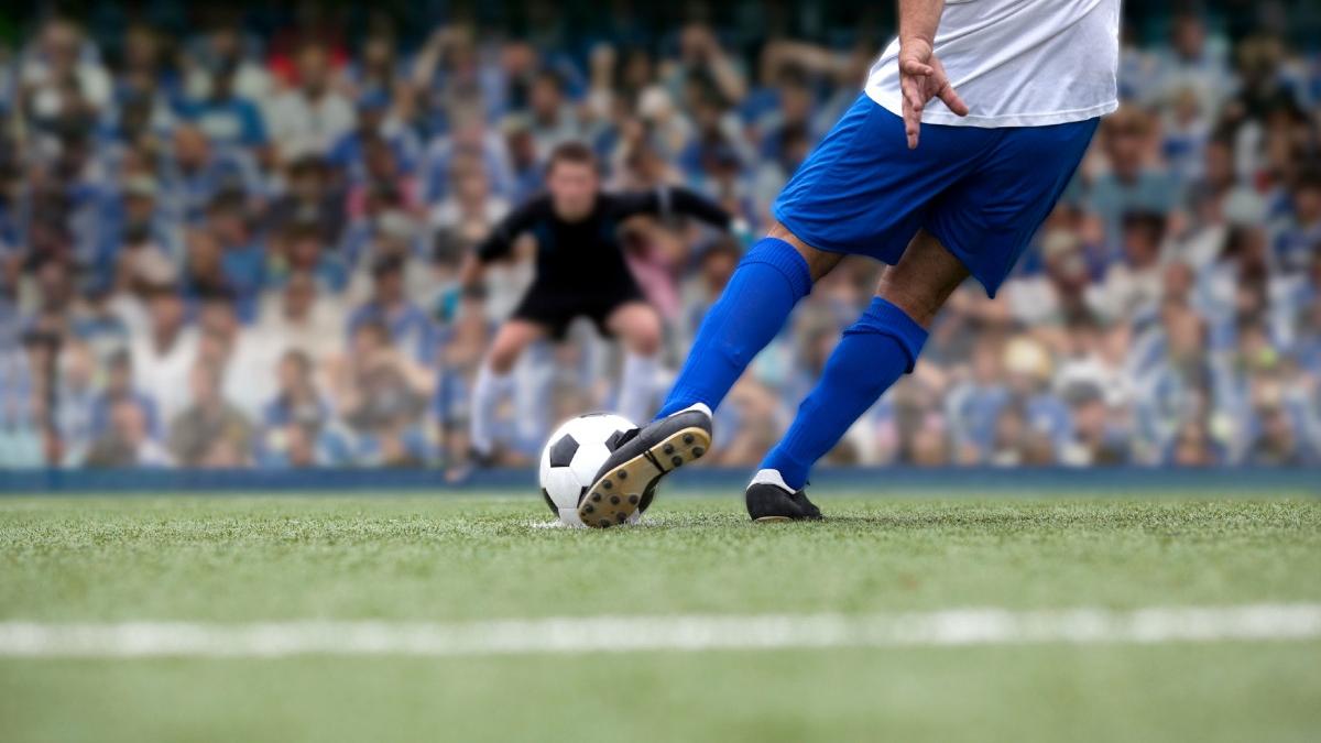 un fotbalist de 29 de ani a murit intr un accident de masina in timp ce mergea la un antrenament este o zi trista