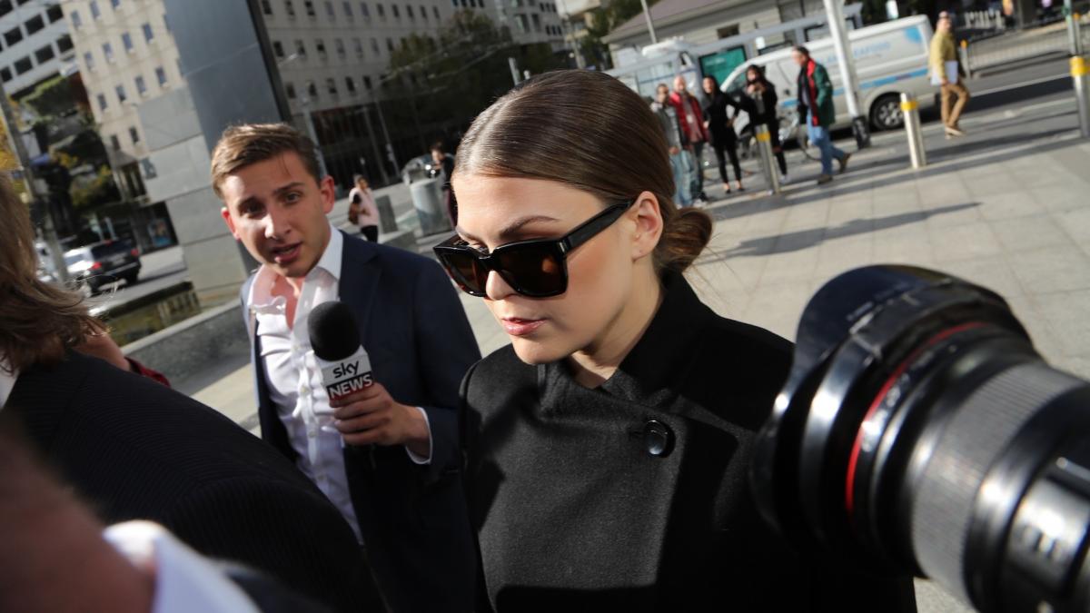 unde este acum belle gibson femeia care a mintit ca are cancer ca sa fie influencer povestea reala din spatele apple cider vinegar