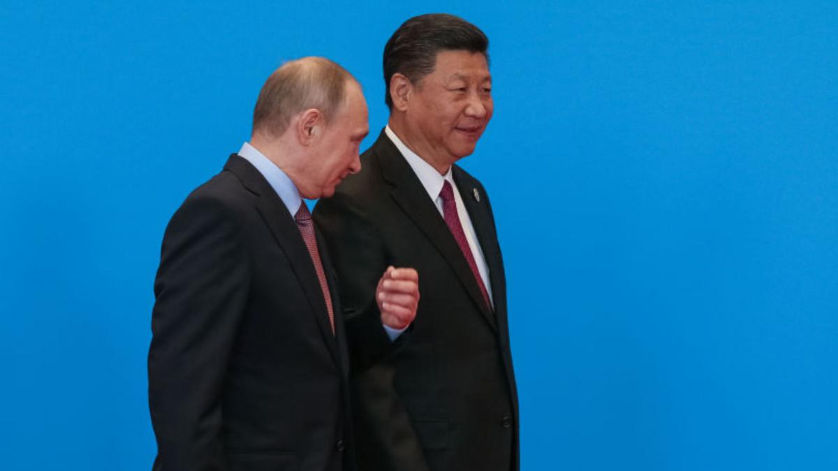 xi jinping l a sunat pe putin sa se asigure ca raman prieteni china si rusia sunt buni vecini care nu pot fi indepartati