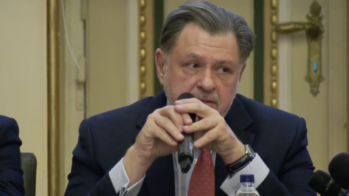 scandal dupa controalele anpc din spitale alexandru rafila domnul piedone parca asa il cheama trebuie sa respecte legea
