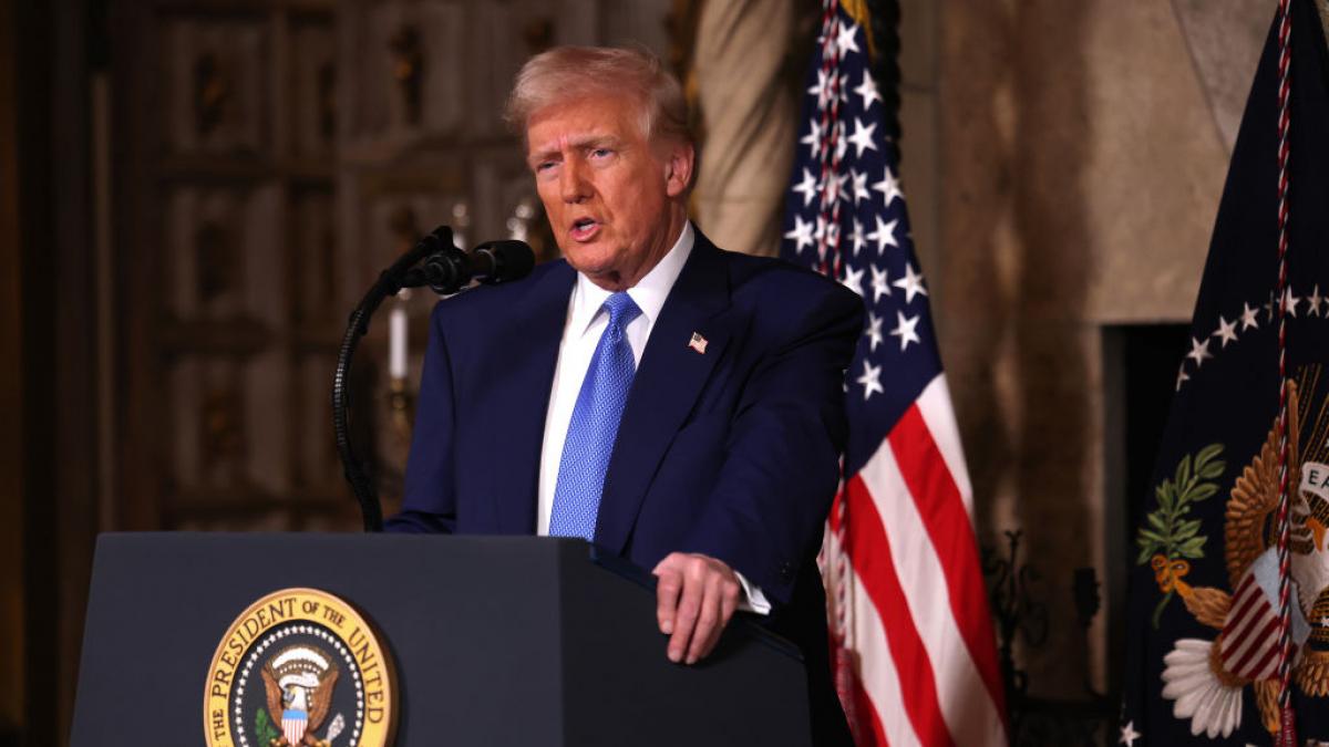 trump a amanat email urile prin care li se cer angajatilor federali sa detalieze ce fac la servici