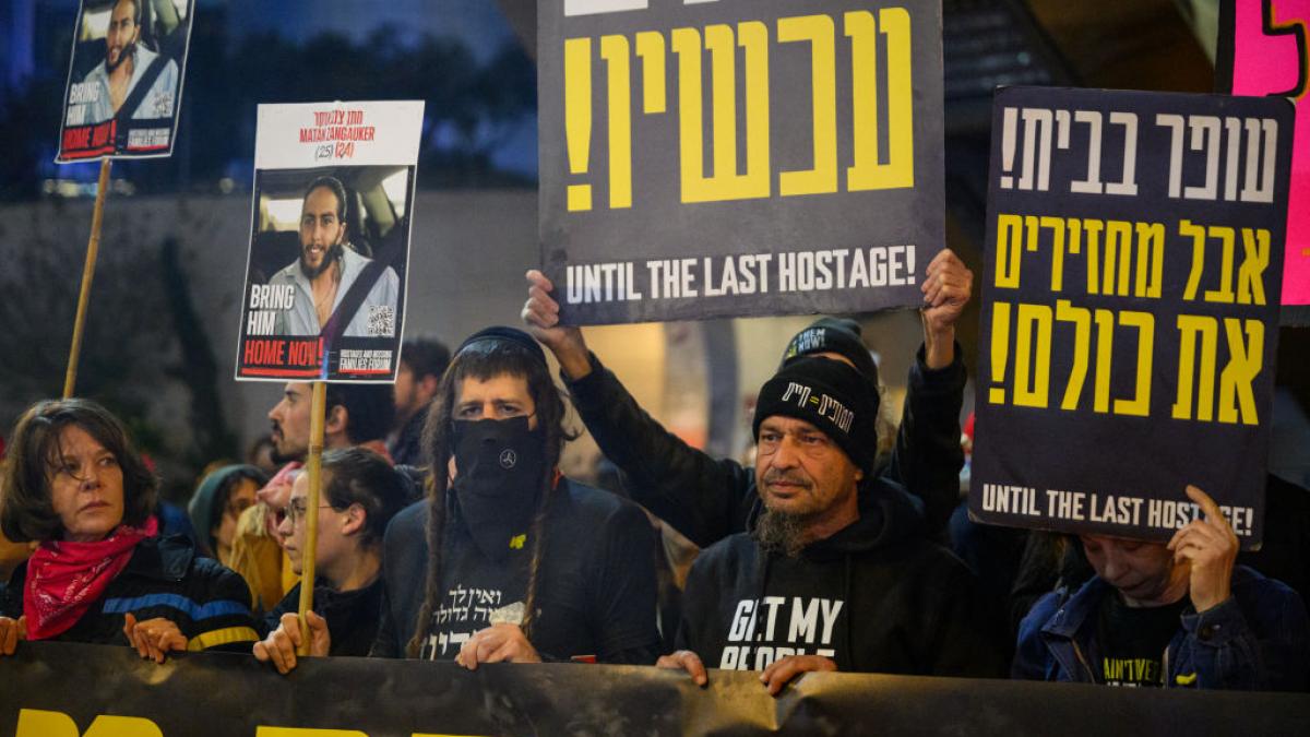 povestea unui ostatic israelian am avut picioarele legate cu lanturi cu incuietori foarte grele care iti intrau in carne