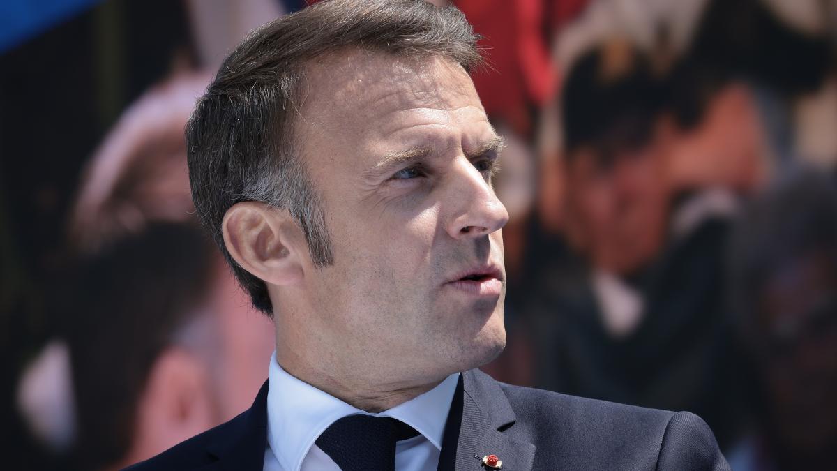 macron avertizeaza daca nimeni nu l opreste pe putin va continua cu siguranta cu moldova si posibil cu romania