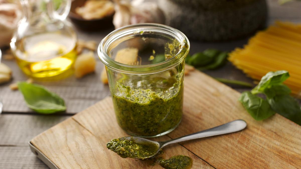 un kilogram de sos pesto vandut cu 1 000 de euro nu este un simplu sos ci o experienta care merita traita