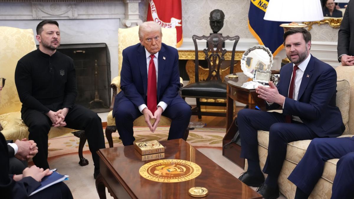 jd vance spune ca usa este deschisa pentru reluarea negocierilor de pace cu zelenski trump va fi primul care va raspunde la telefon