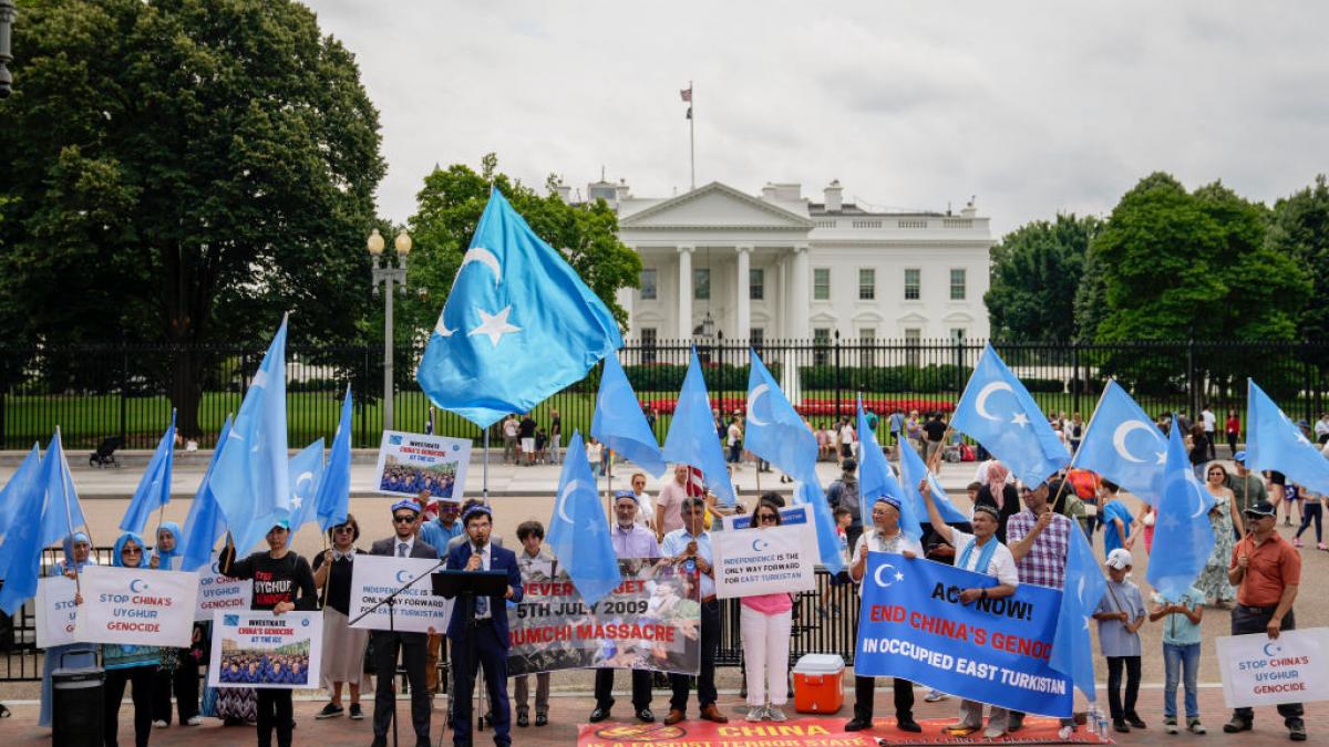 sua s au oferit sa preia 48 de etnici uiguri din thailanda bangkok ul a refuzat de frica chinei