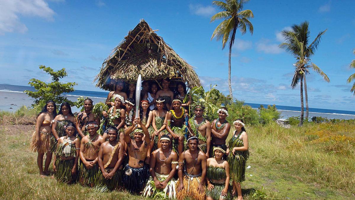 nauru vinde pasapoarte de aur cu 105 000 de dolari ca sa se salveze de la disparitie