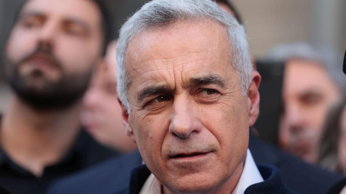 peste 1300 de contestatii la candidatura lui calin georgescu au fost primite de bec