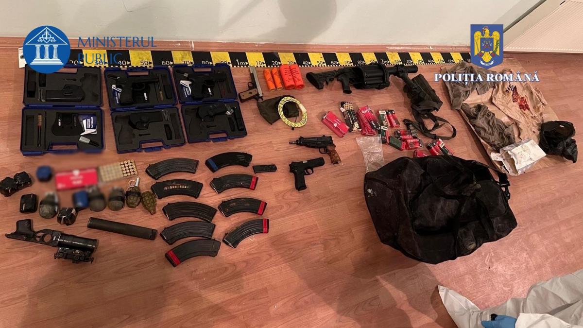 cum si a adus horatiu potra in romania zecile de arme automate munitia si proiectilele explozive cum si a adus horatiu potra in romania zecile de arme automate munitia si proiectilele explozive