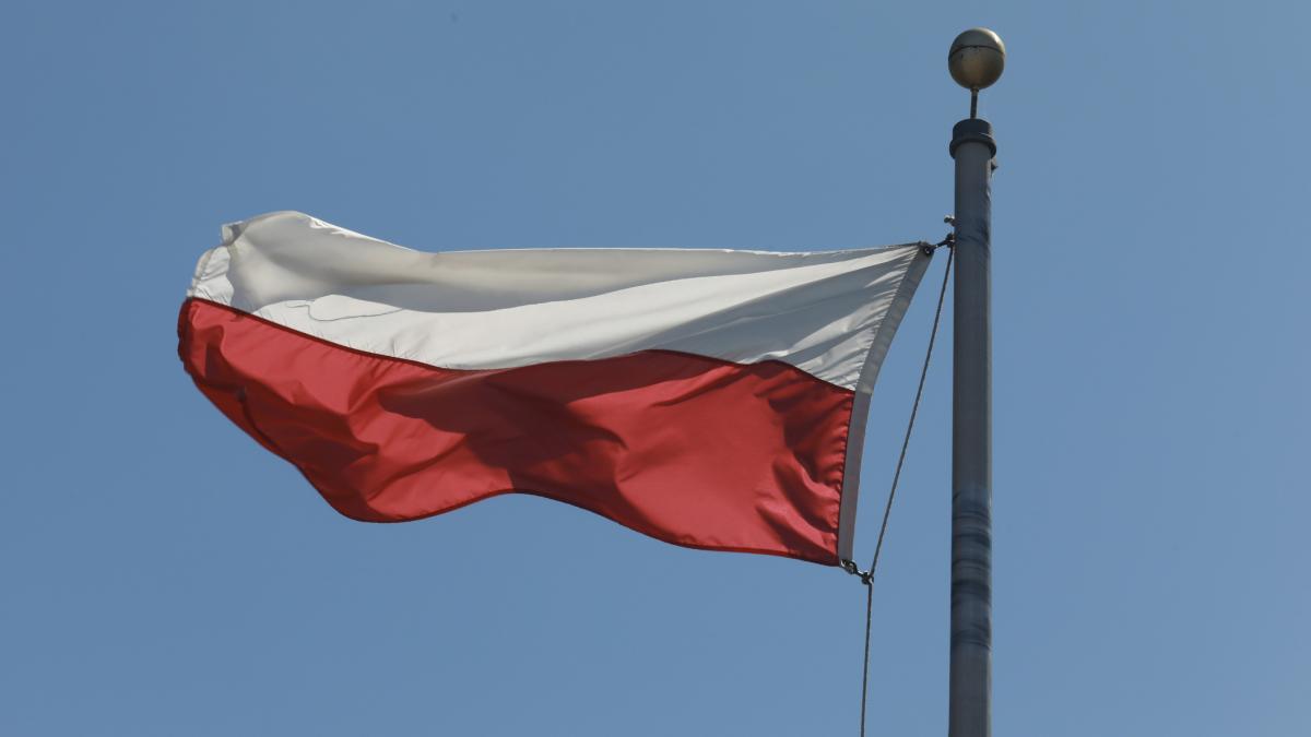 guvernul polonez va distribui ghiduri de supravietuire in situatie de criza la fiecare gospodarie