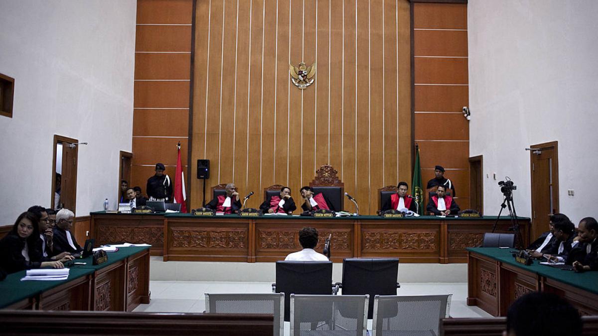 o influencerita de pe tiktok a fost condamnata la inchisoare in indonezia pentru ca a spus intr un live ca isus trebuie sa se tunda