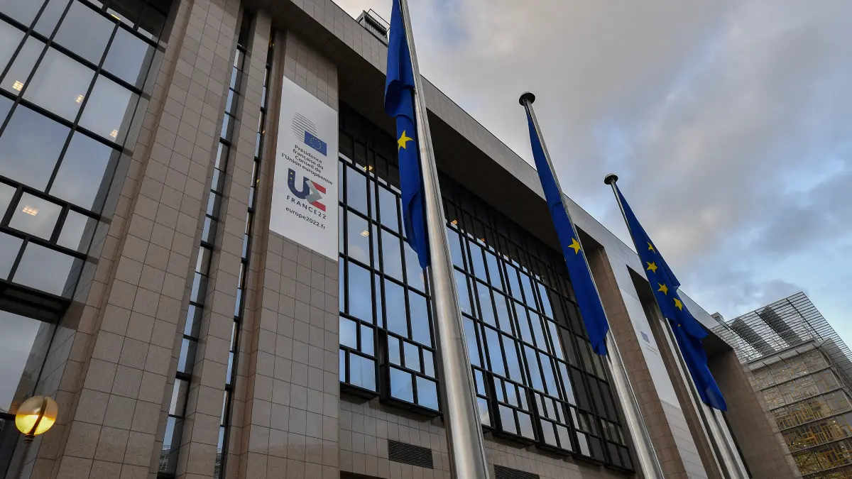 uniunea europeana prelungeste sanctiunile impotriva rusiei