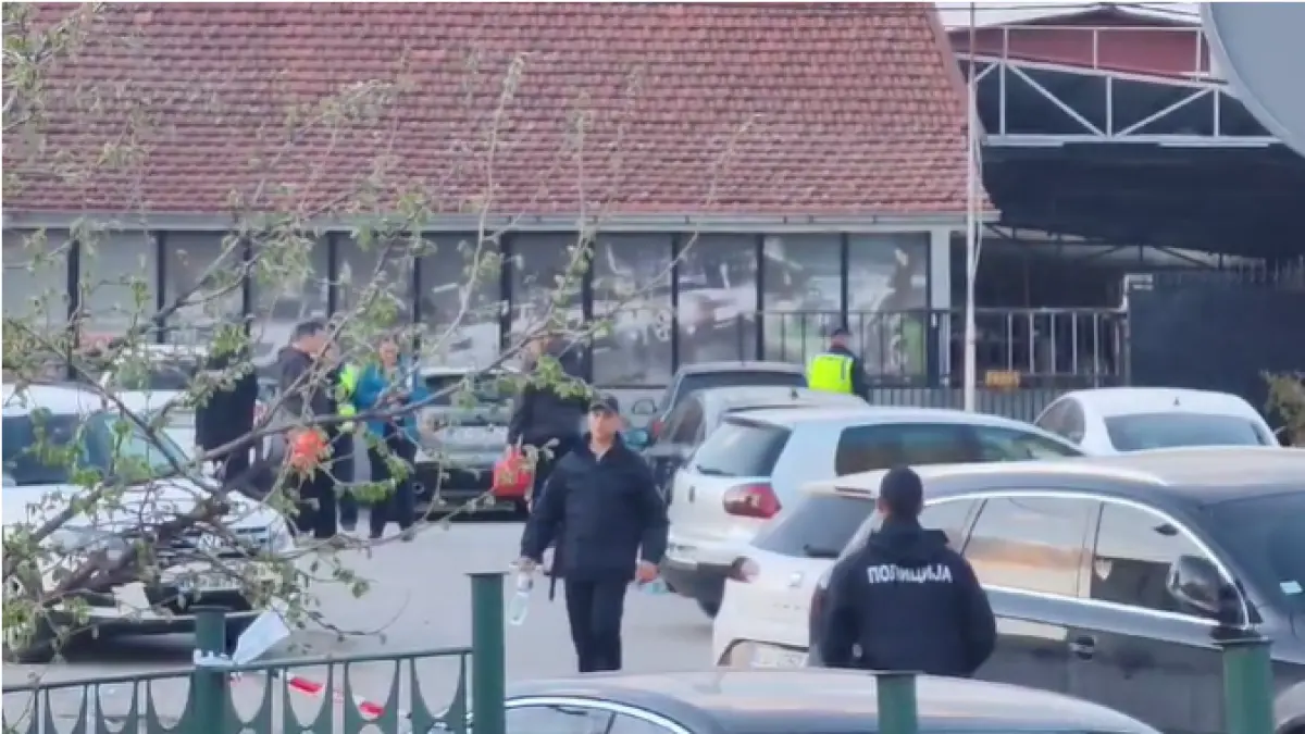 corespondenta din kocani salvatorii continua cautarile in interiorul clubului 8 persoane au fost retinute inclusiv proprietarul