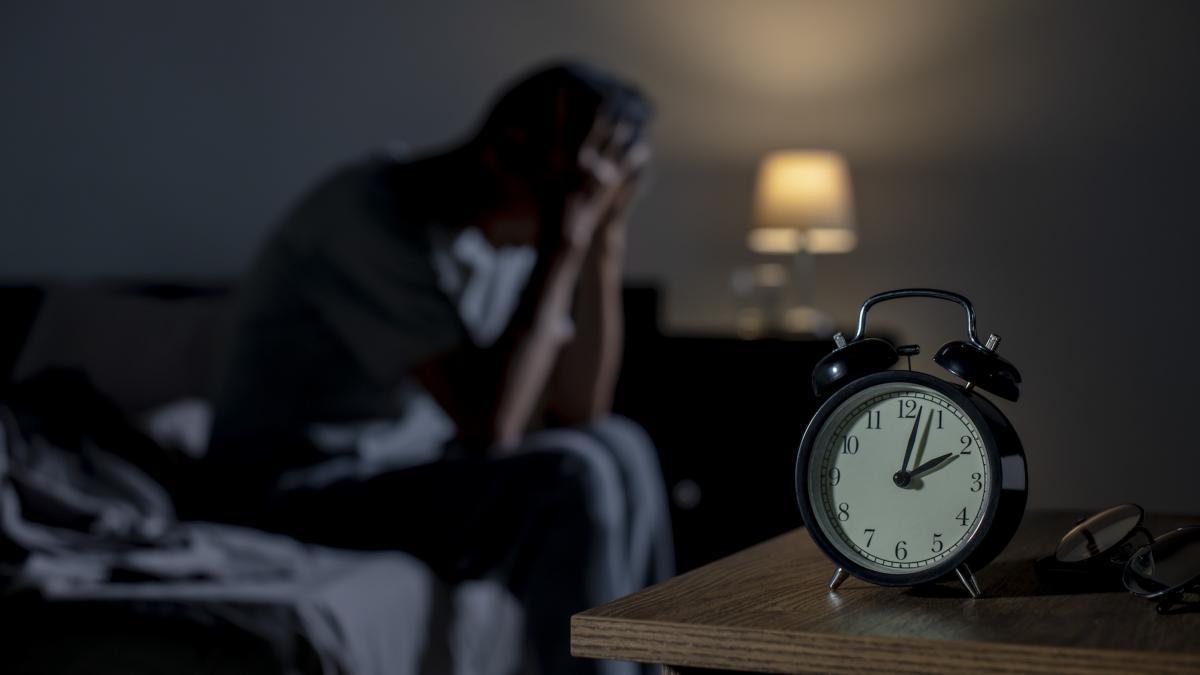 te trezesti des noaptea intre orele 2 si 3 ar trebui sa consulti un medic