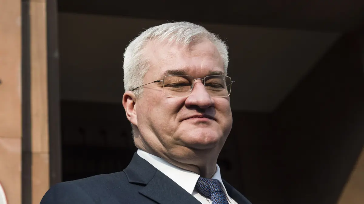ministrul lui zelenski inainte de discutia trump putin nu ne opunem unui acord de pace cu rusia asteptam un da neconditonat