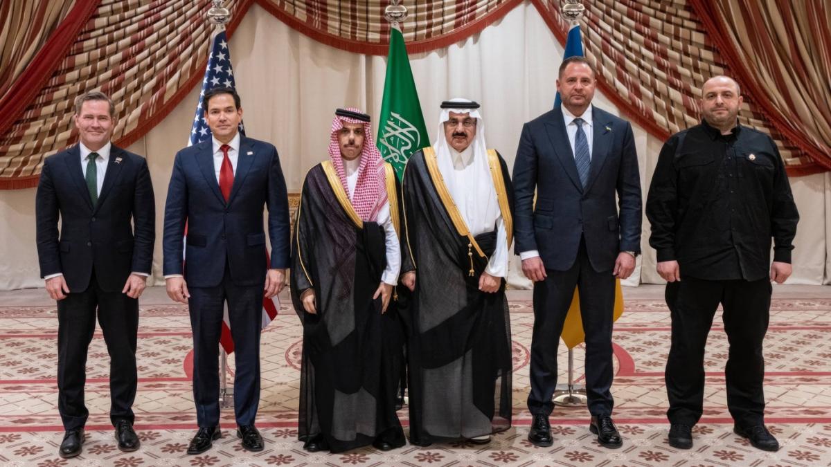 ucraina si sua incep o noua runda de discutii la riad rusii incearca sa obtina de la americani controlul total al teritoriilor ocupate